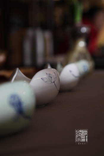 东营茶叶连锁店_茶叶店加盟_东营茶具茶桌茶席批发产品