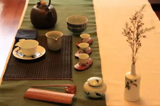 什么是湿泡法_学泡茶必须知道干泡法与湿泡法的区别