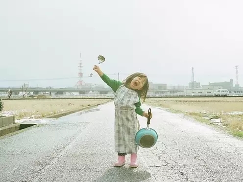 此生三愿：家人平安、岁月静好、天真依旧