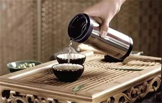 不锈钢泡茶的危害